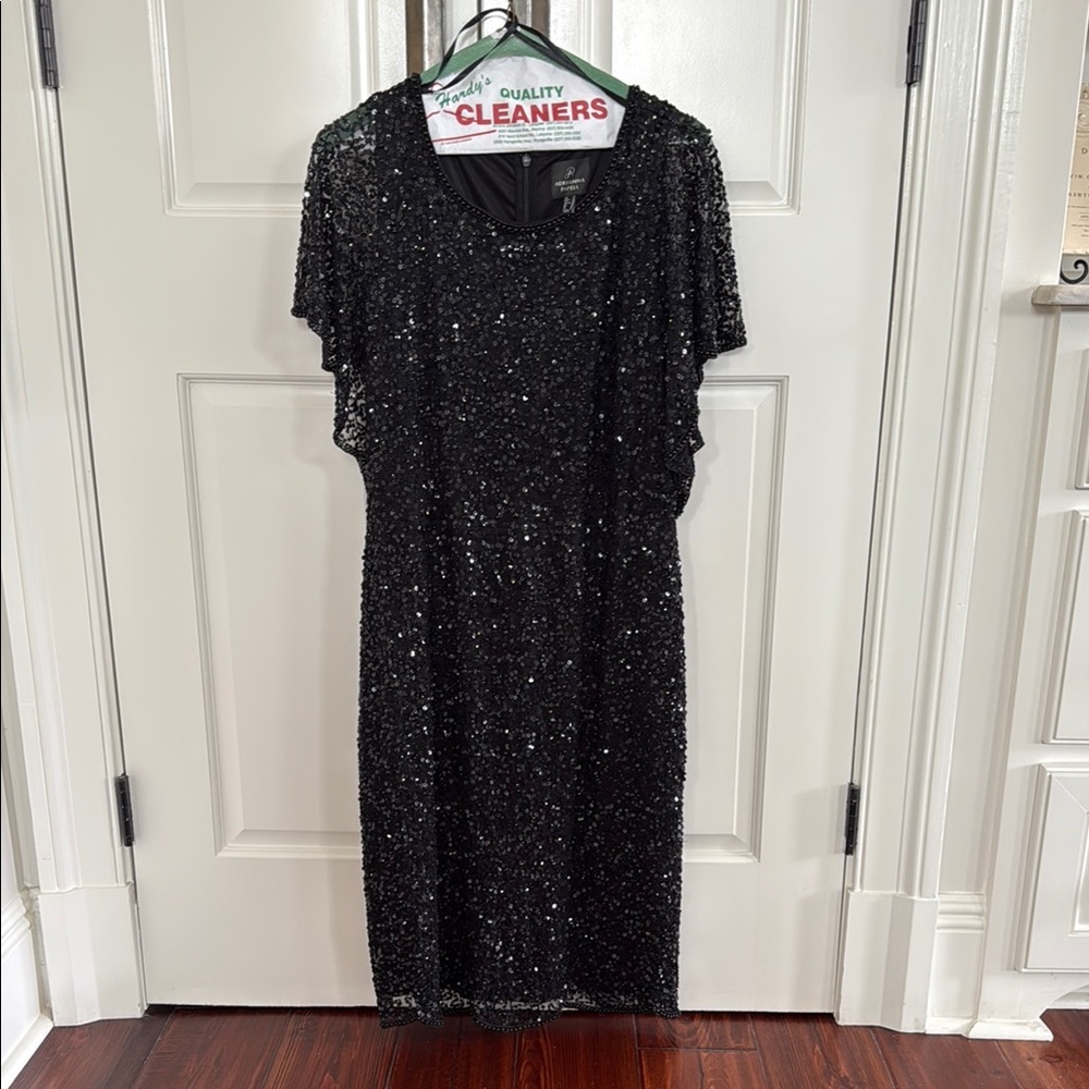 Adrianna Papell Elegant Black Sequin Dress